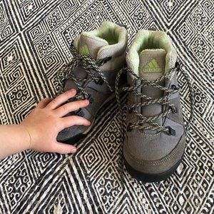 Adidas Snowpitch Kids Hiking Boots